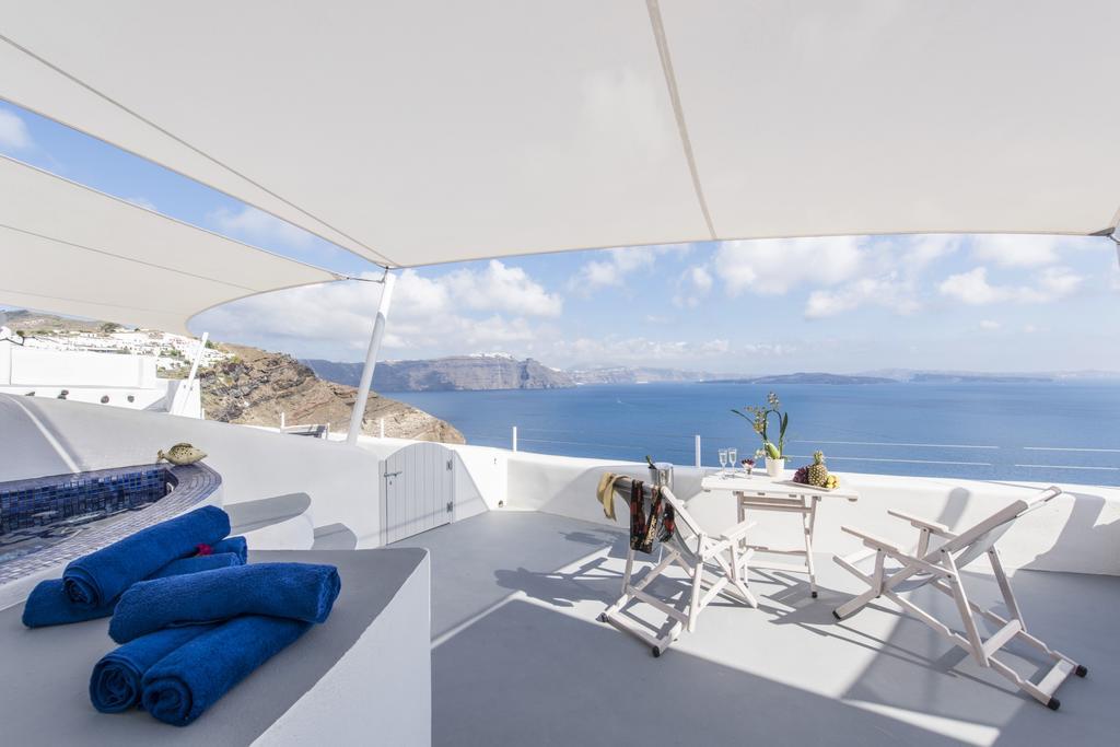 Ambition Suites (Adults Only) Oia  Exterior foto